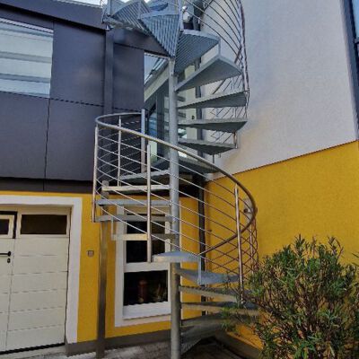 Wendeltreppe Stahl verzinkt