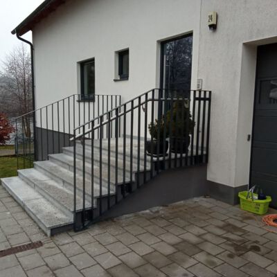 Flachstahlgeländer pulverbeschichtet